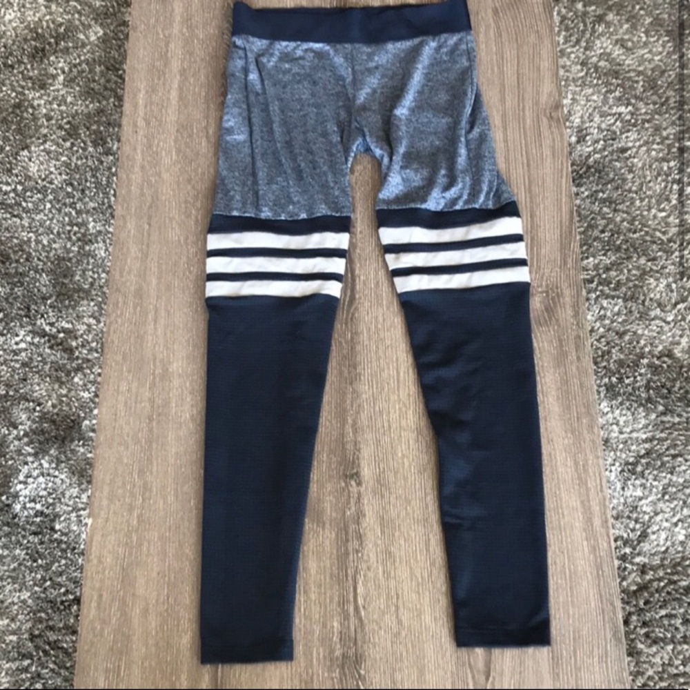 Bombshell tights leggings